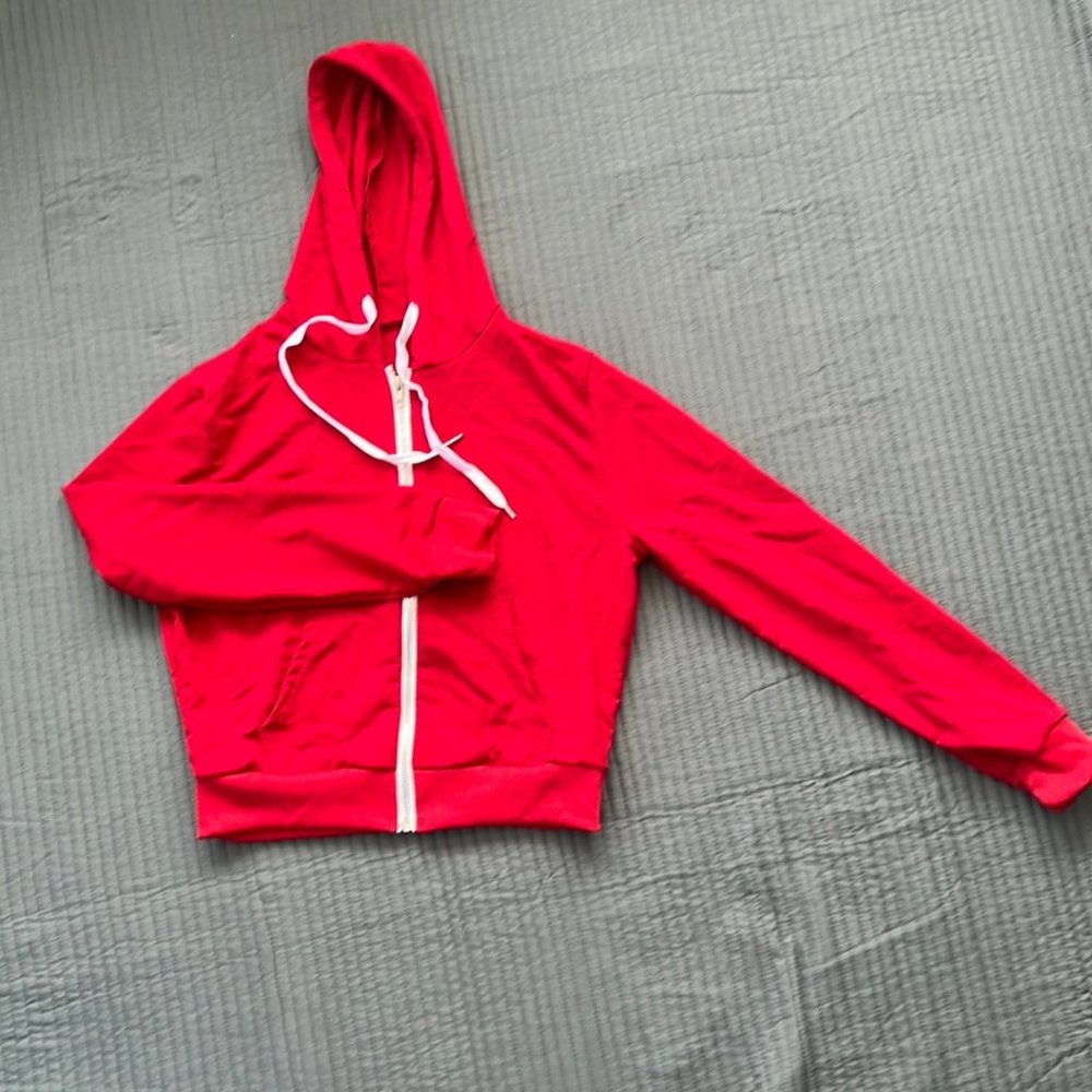 Red hooded Crock top, large; also available in black, large